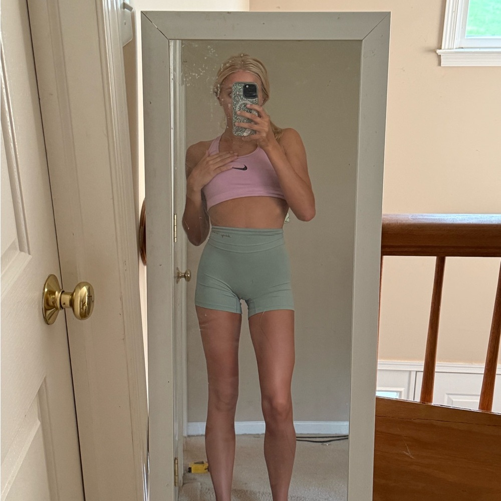 Gymshark Mint Green Women's Shorts - Picture 2 of 4
